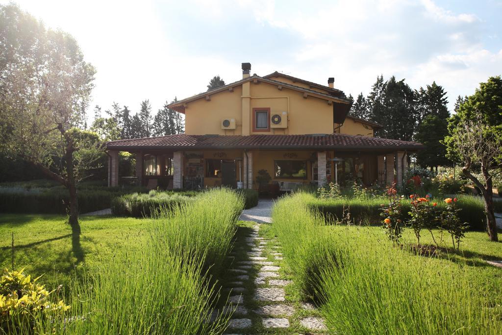 Resort E Spa San Crispino Assisi Exterior foto